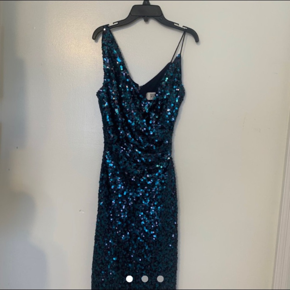 Badgley Mischka Collection - Cocktail Dress